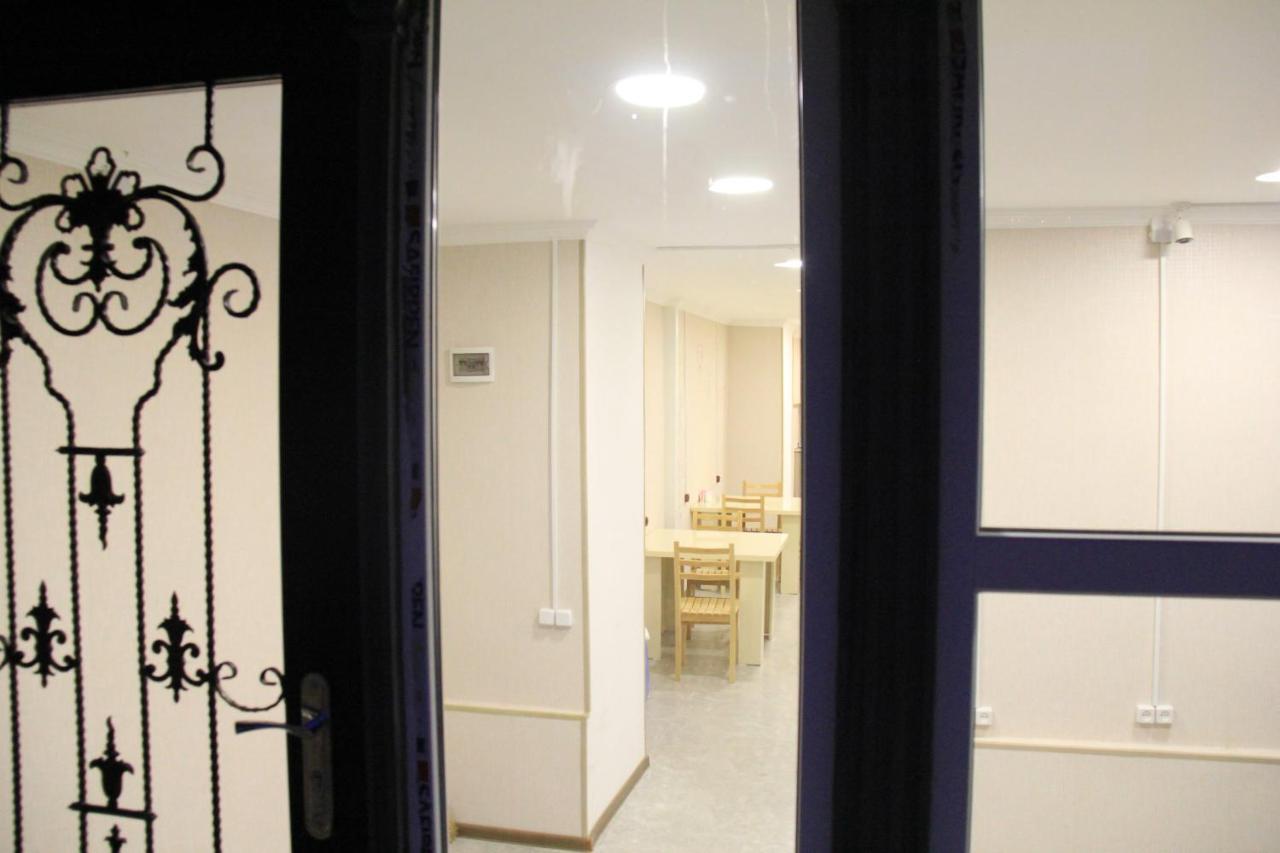 Blossom hostel Tbilisi Eksteriør bilde