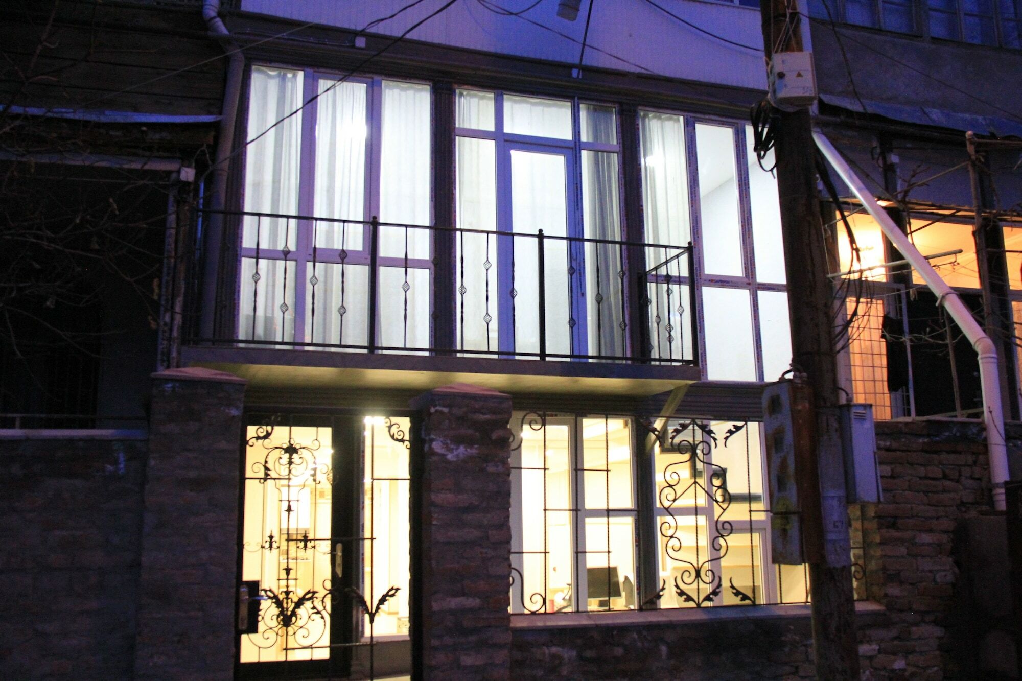 Blossom hostel Tbilisi Eksteriør bilde