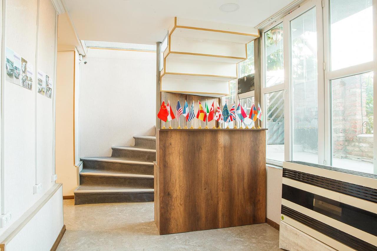Blossom hostel Tbilisi Eksteriør bilde