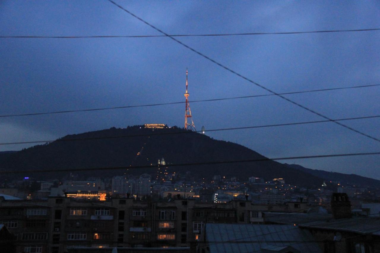 Blossom hostel Tbilisi Eksteriør bilde