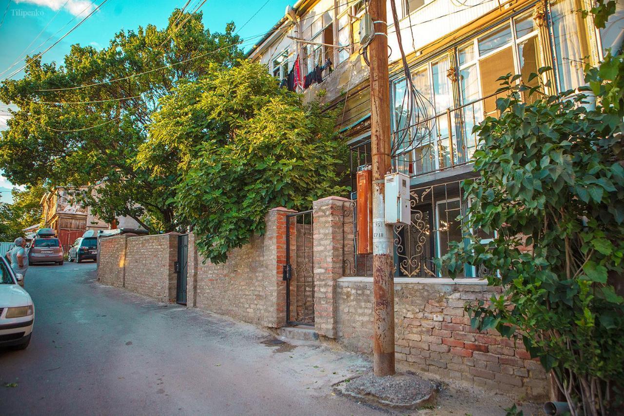 Blossom hostel Tbilisi Eksteriør bilde