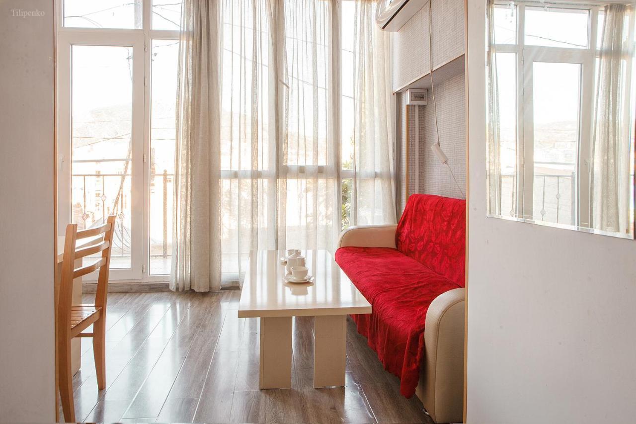 Blossom hostel Tbilisi Eksteriør bilde